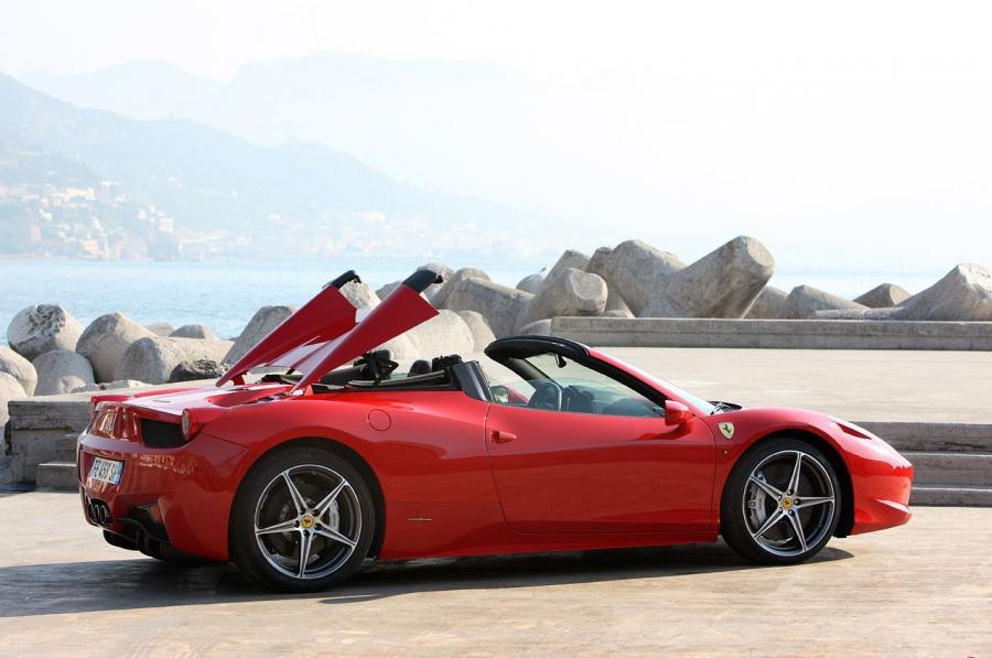  Ferrari 458 Spider 2012 года  (фото 66 из 136)